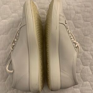 ECCO Womens Soft 7 Sneakers